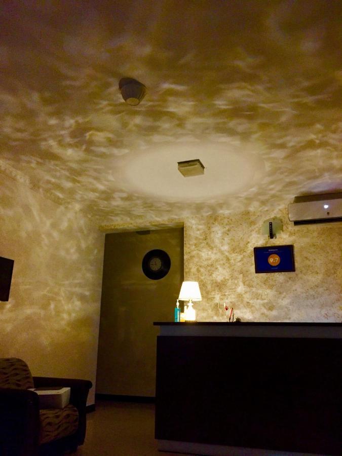 Oyo Motelvip Коломбо Екстер'єр фото
